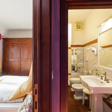 Pambuffetti Hotel