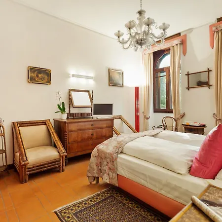 Pambuffetti 4*