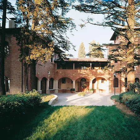 Pambuffetti Szálloda Montefalco