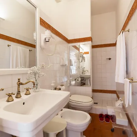 Pambuffetti Szálloda 4*